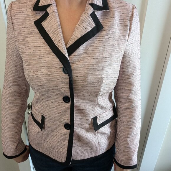 Danillo Pink Blazer with Black Accents – Size 10 - Picture 4 of 6
